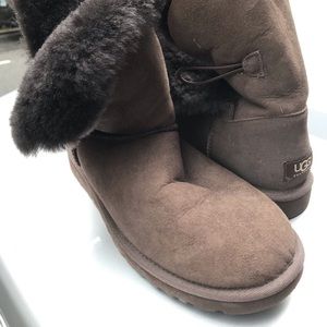 Brown ugg boots